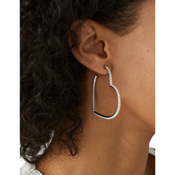 KATE SPADE • Silver Hoop Heart Pearl Earrings - Picture 2 of 4